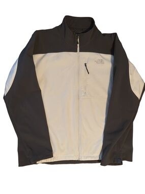 The North Face Men's Black & White Softshell Performance Jacket